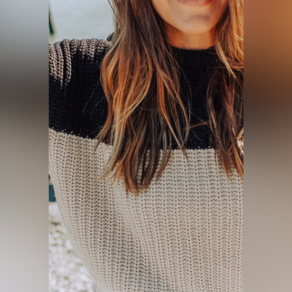 Black and Cream Women's Sweater